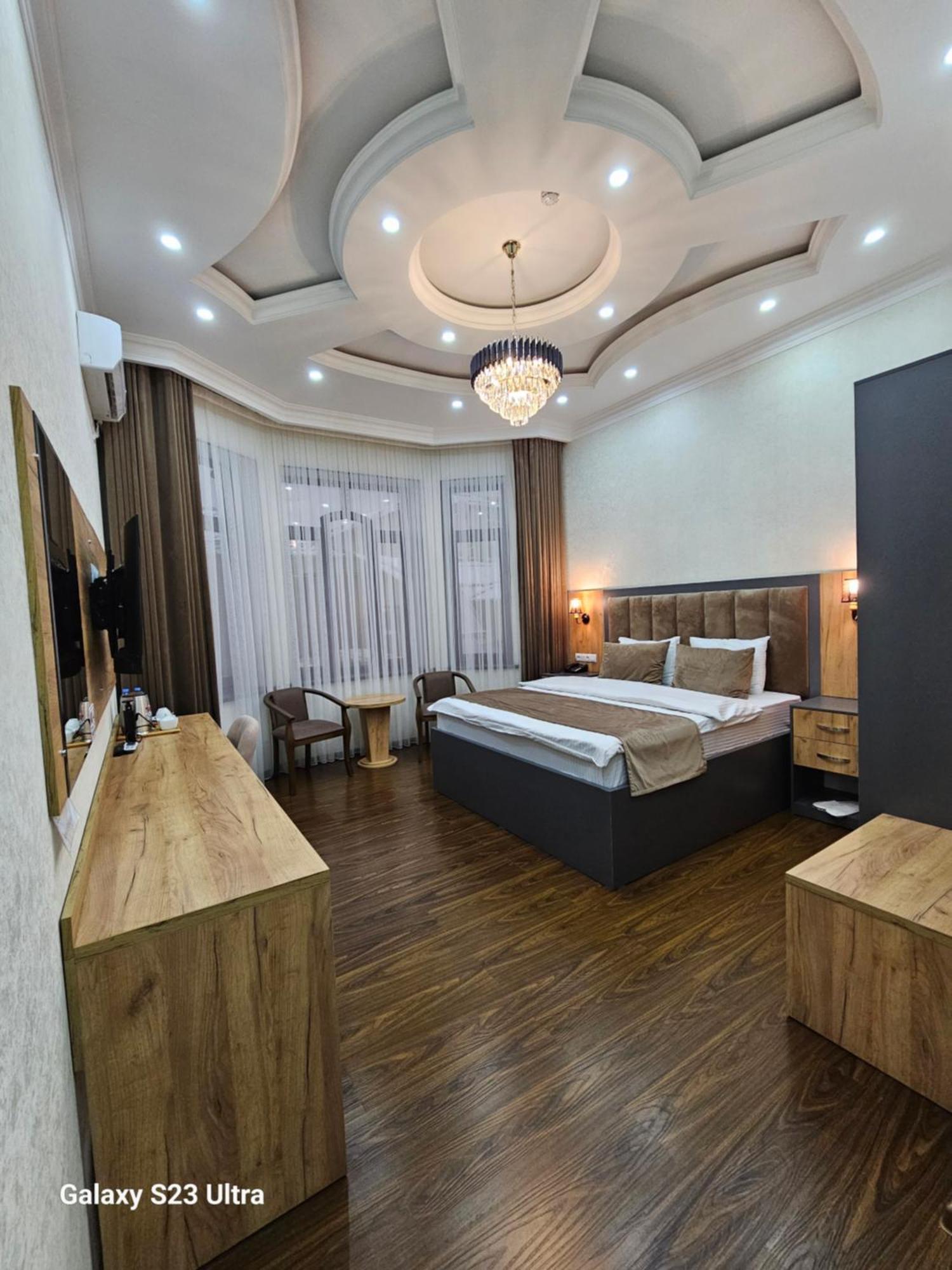 Hotel Sharq Ντουσαμπέ Εξωτερικό φωτογραφία