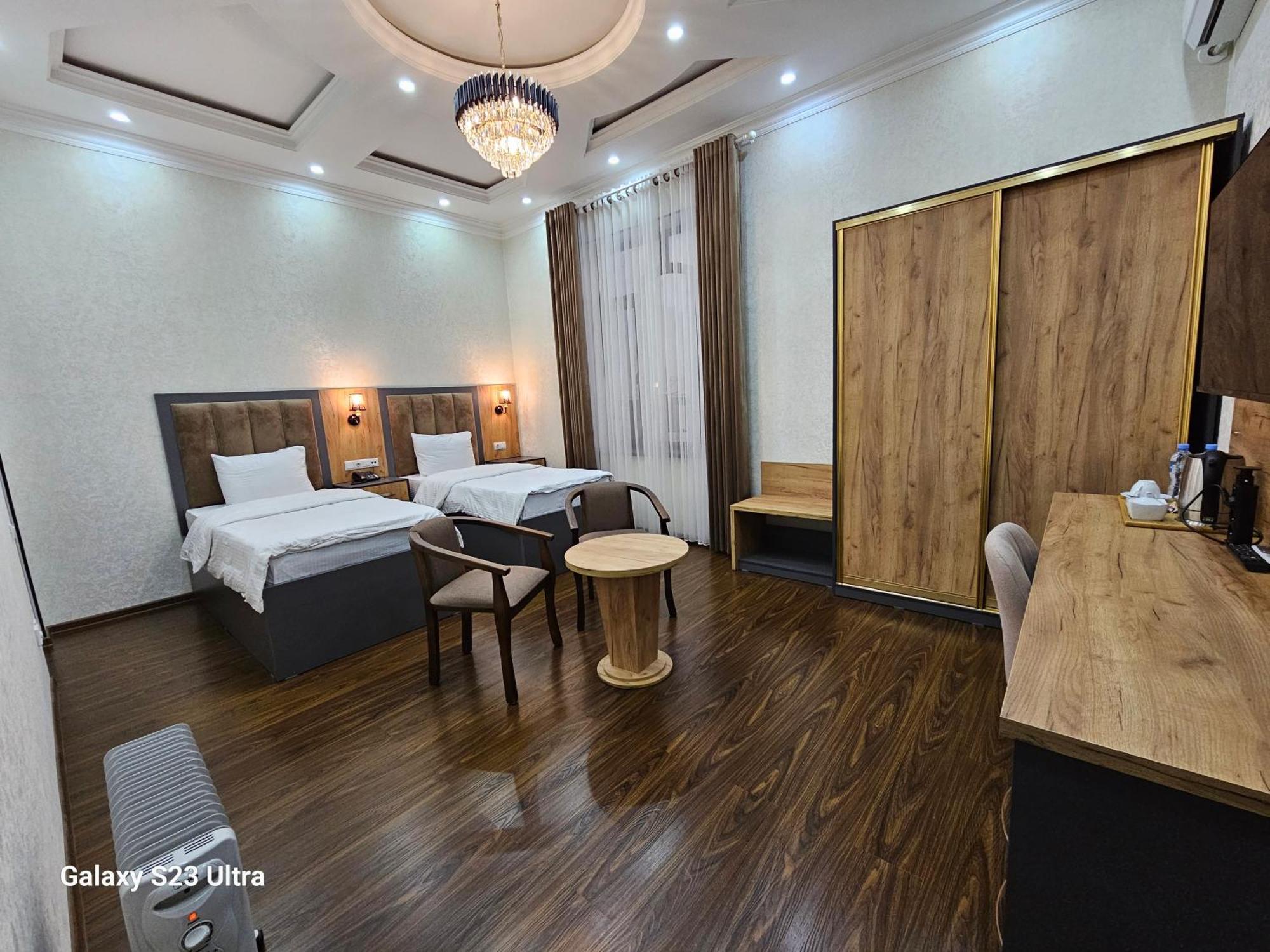 Hotel Sharq Ντουσαμπέ Εξωτερικό φωτογραφία